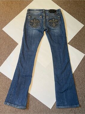 Miss Me size 27